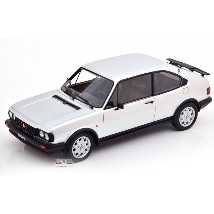1/18 - Alfasud 1.5 TI Quadrifoglio Verde del 1983 - Argento